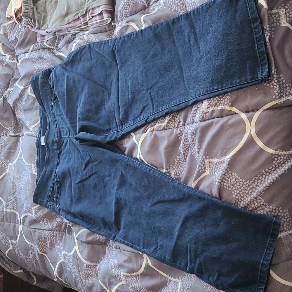 Nice stretch blue jeans